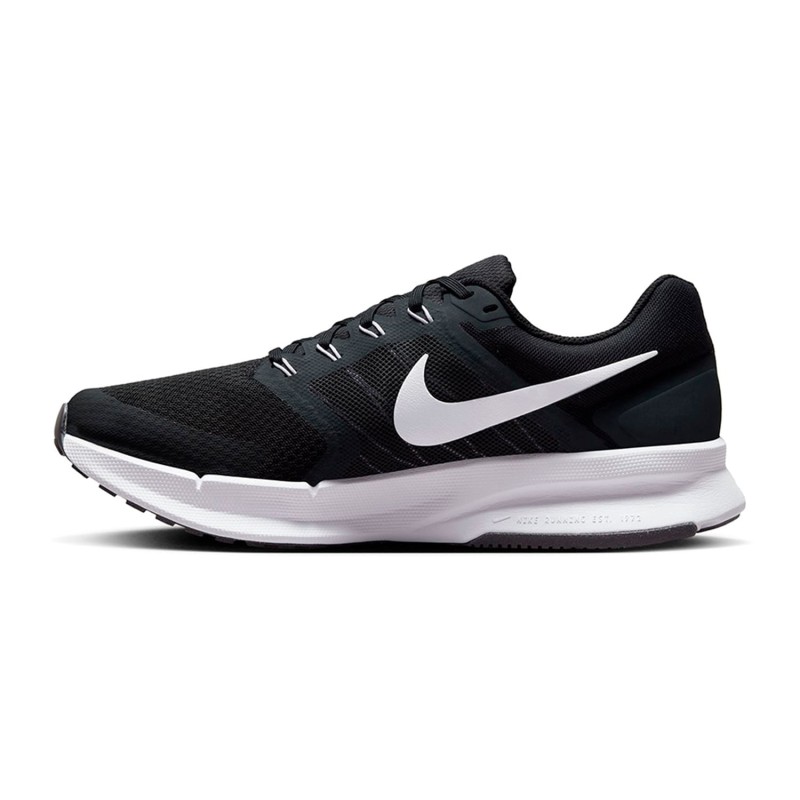 Tenis Nike Negro Hombre Run Swift 3